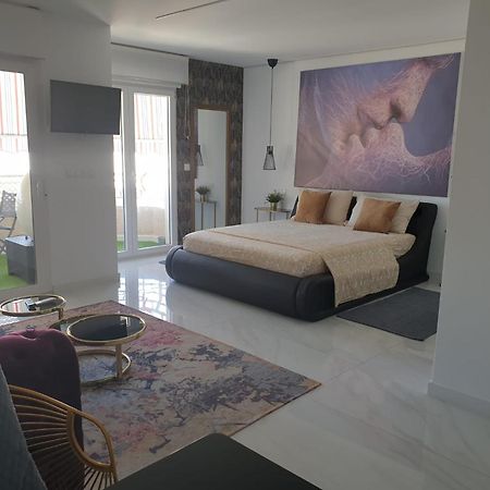 Apartamento Pepi Puerto (Adults Only) Appartement Santa Pola Buitenkant foto